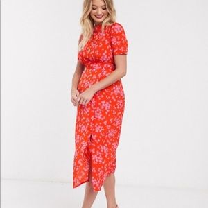 Pretty, cool maternity dress